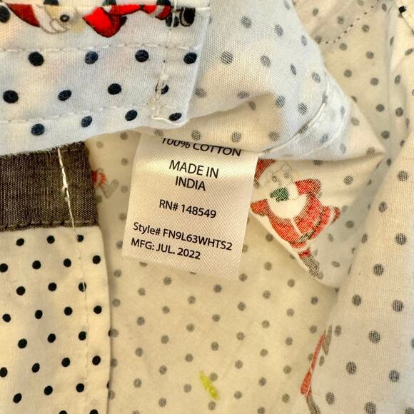 Free Planet Christmas Santa Dabbing Polka Dot Shirt Medium - Picture 6 of 11